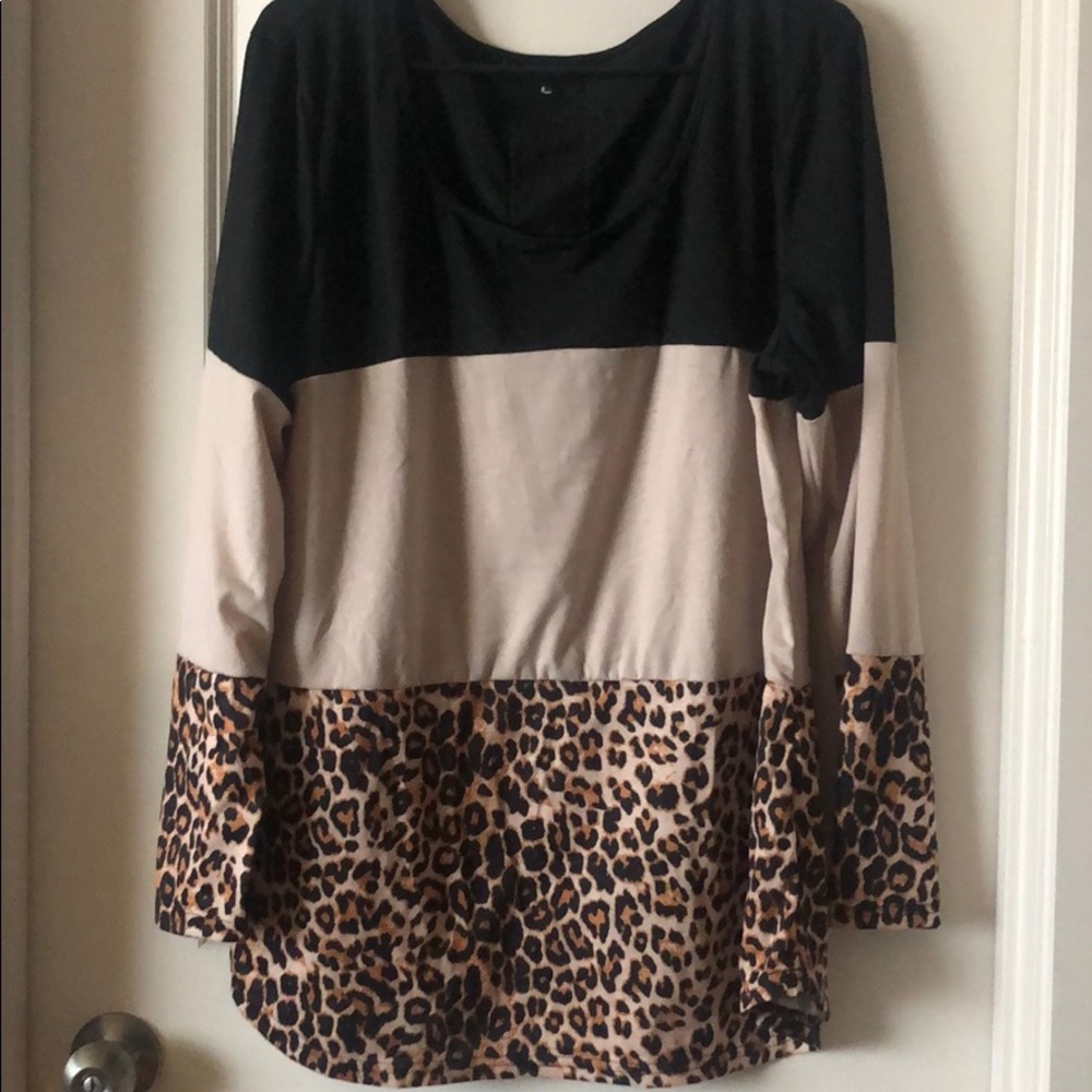 Long sleeve tee